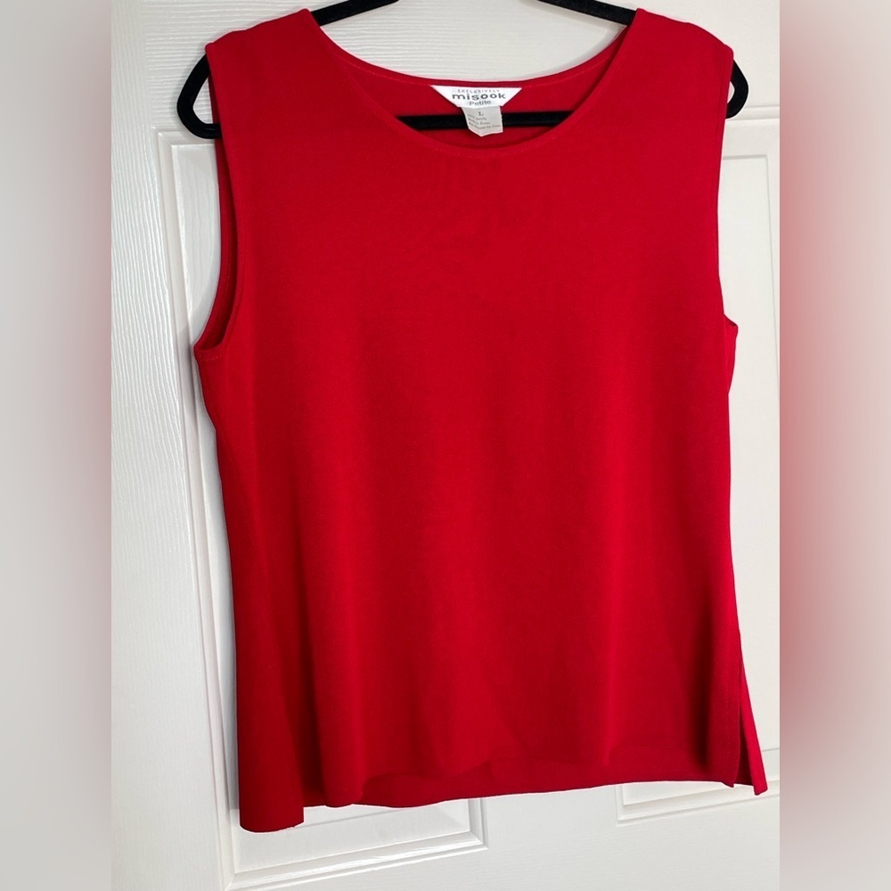 Misook Sleeveless Red Shell Top - Picture 4 of 7